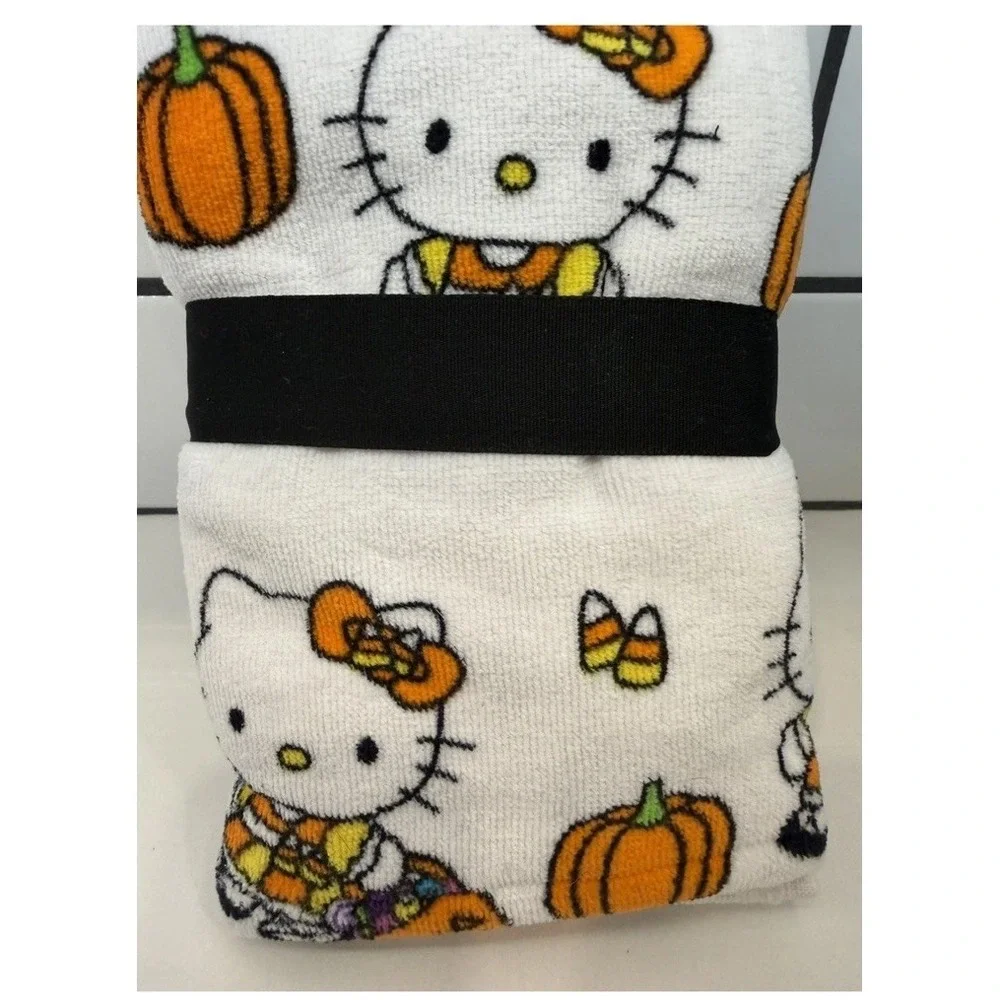 Sanrio Hello Kitty Halloween Candy Corn Hand Towels Set Of 2 NEW